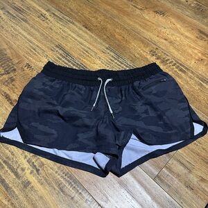 Vouri Shorts